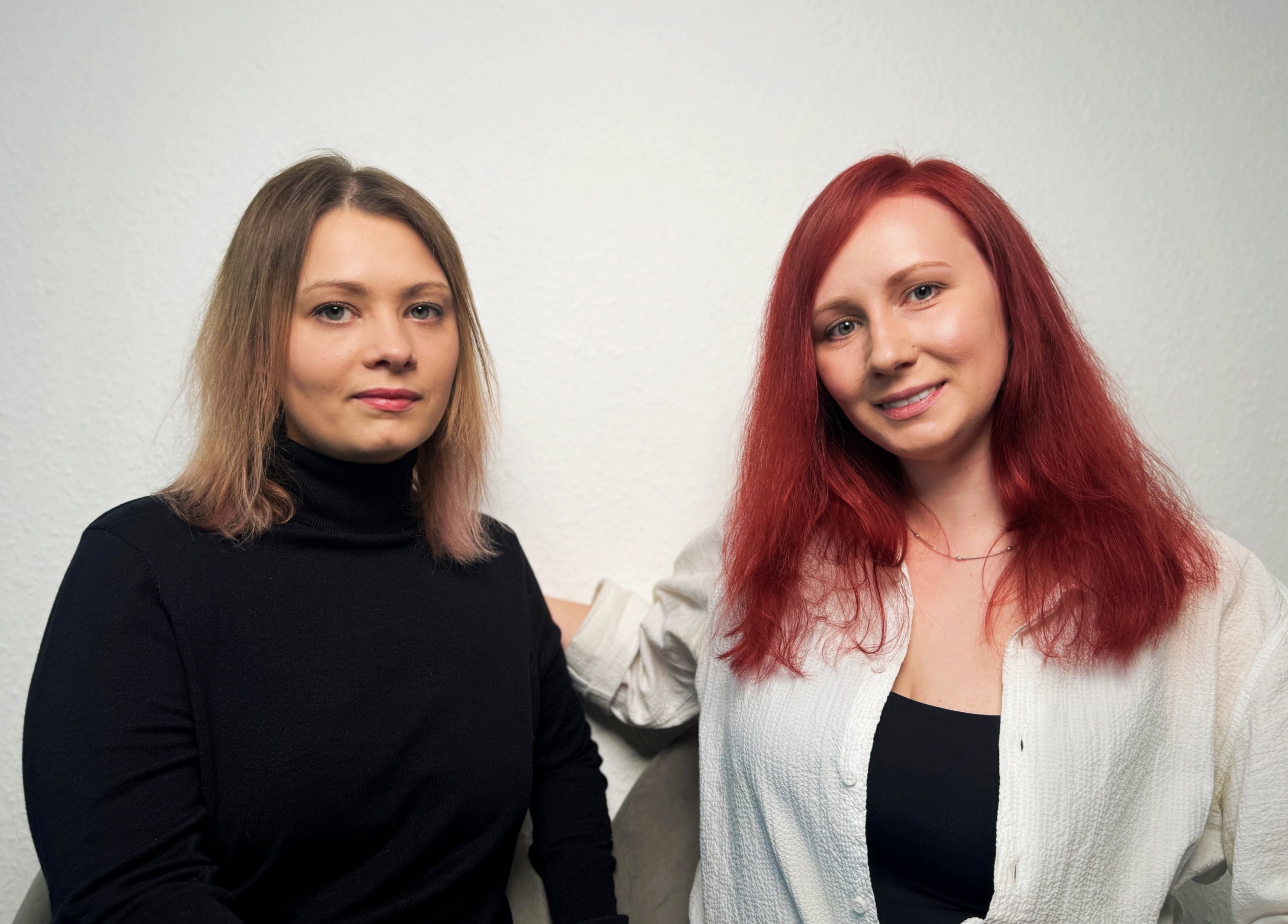 Katerina Silvanova y Elena Malisova (dcha.)