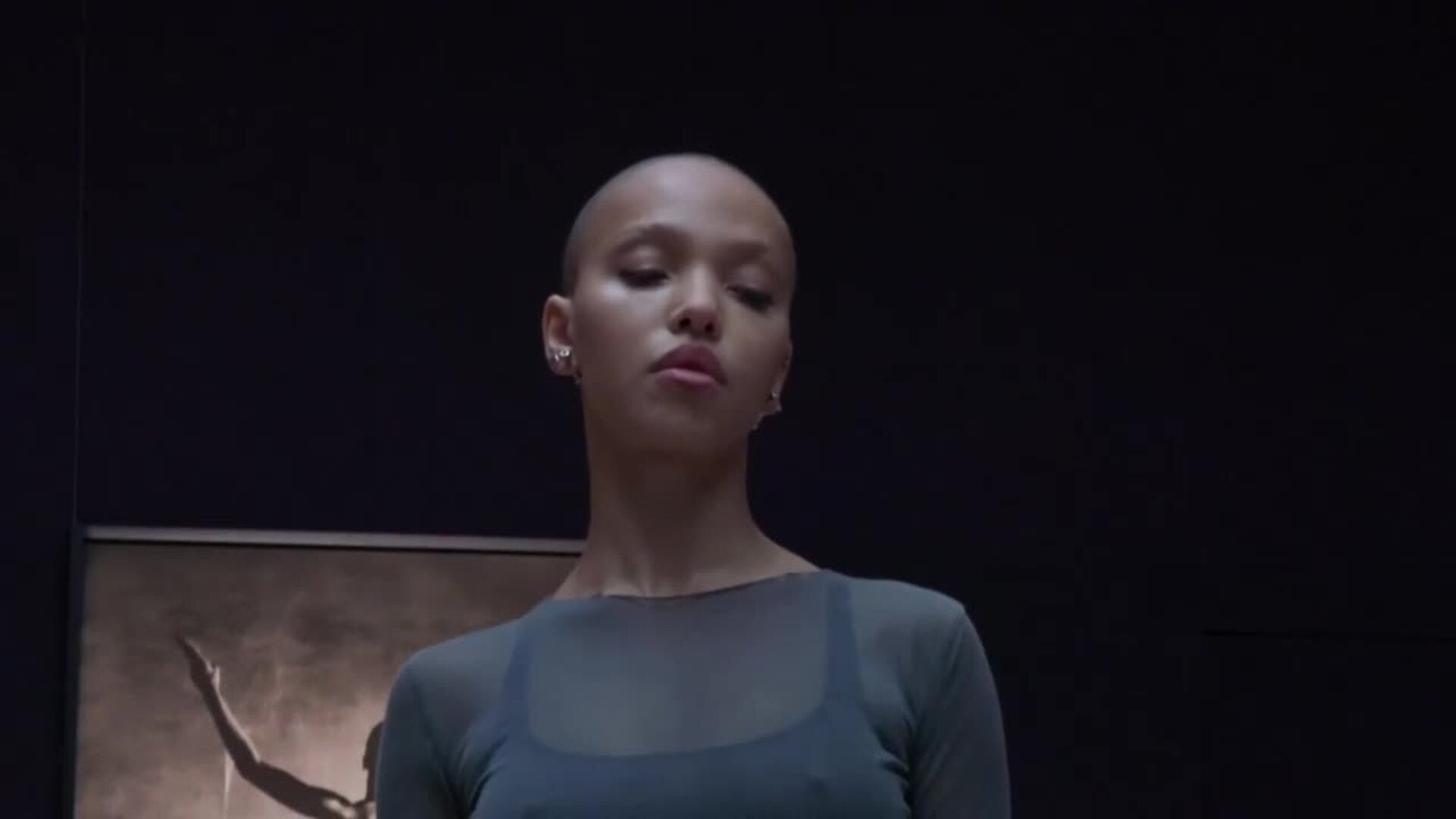 FKA Twigs presenta su obra performática &quot;The Eleven&quot; en Londres