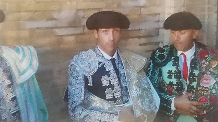 Curro Trillo, entonces a las órdenes de Luis Vilches, con Ponce en Utrera en 2011