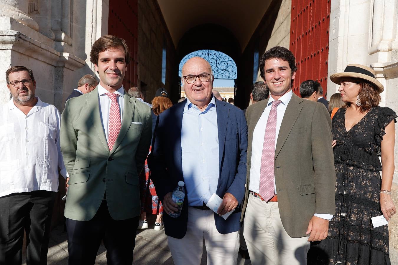 Antonio Gutiérrez,  Jacinto Verdaguer y Manuel Fernández Figueroa