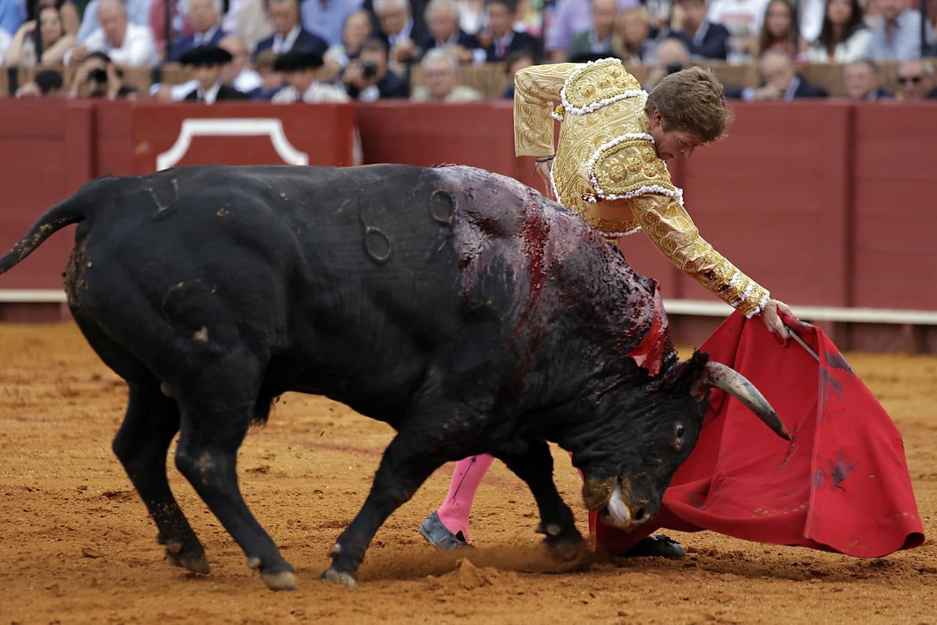 Borja Jiménez, en la segunda corrida de la Feria de San Miguel de Sevilla 2024