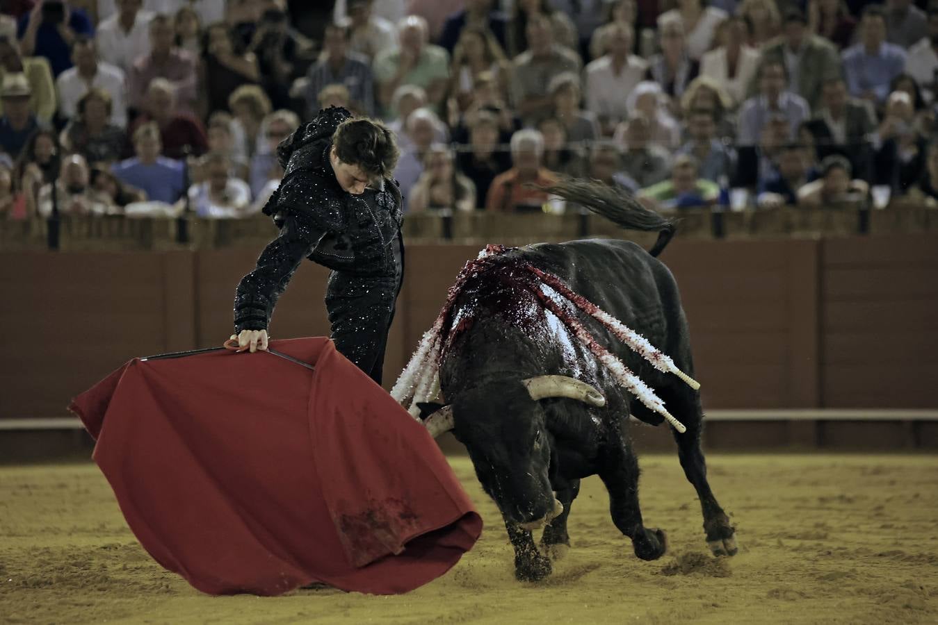 Roca Rey, en la segunda corrida de la Feria de San Miguel de Sevilla 2024