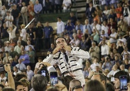 Y Enrique Ponce, el sueño del abuelo, se hizo leyenda: despedida de los ruedos españoles de un torero histórico