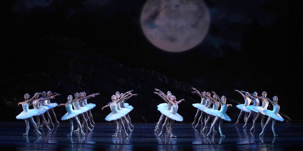 Kusursuz bir 'Kuğu Gölü'