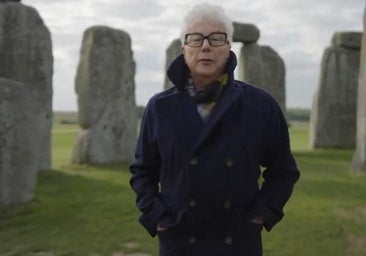 Ken Follet anuncia nueva novela: con 'El círculo de los días' se adentrará en la historia de Stonehenge