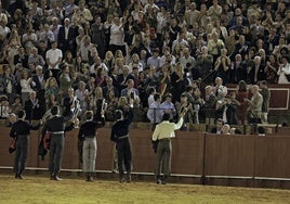 Las imágenes del festival taurino homenaje a Curro Romero en la Maestranza