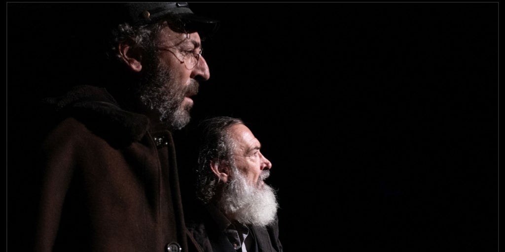 'Bohemya ışıkları', anıtsal ve düzensiz