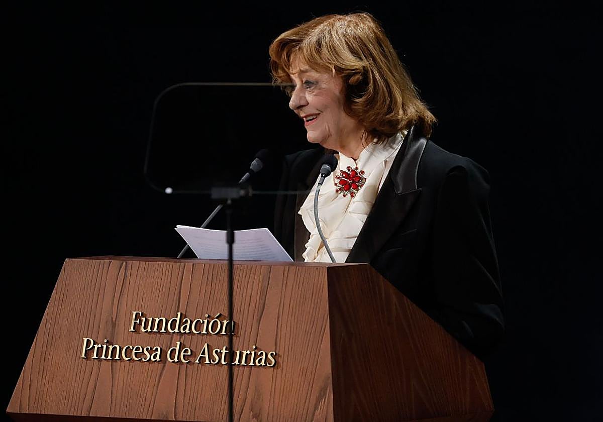 Ana Blandiana, durante su discurso