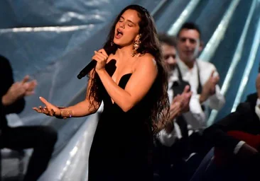 A qué hora empiezan los Premios Grammy Latinos 2024 y dónde ver gratis en televisión y online la gala hoy