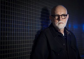 Daniel Clowes:  «Fui el primero que odió el peinado mullet. No había una palabra para eso»