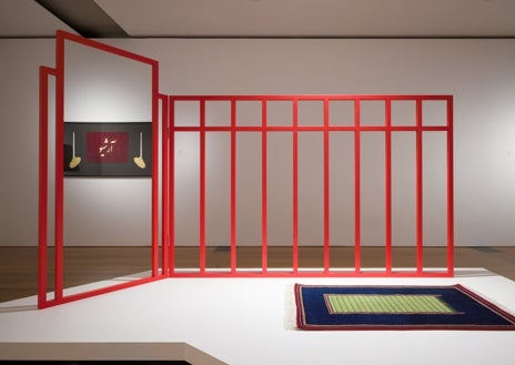Imagen secundaria 1 - De arriba abajo, 'Garpa', de Haus Yuriyal, en la undécima edición de la Trienal Asia Pacífico; instalación de Abolfazl Harouni; y'Breathing', de Choi Jeong Hwa (Bienal de Bangkok)