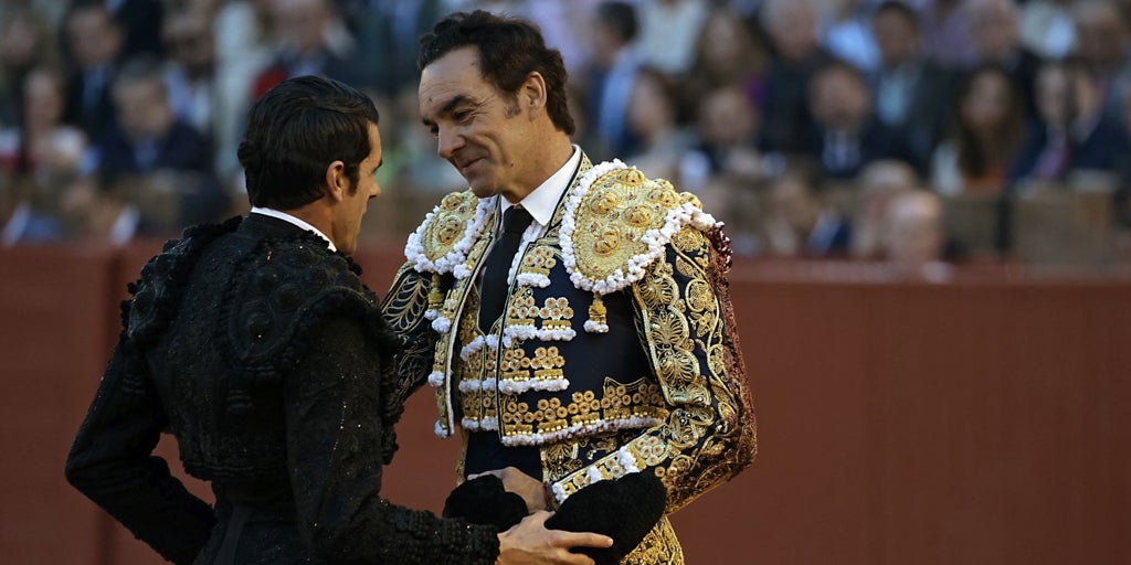 El Cid entra por Emilio de Justo en la corrida de Victorino Martín en la Maestranza de Sevilla