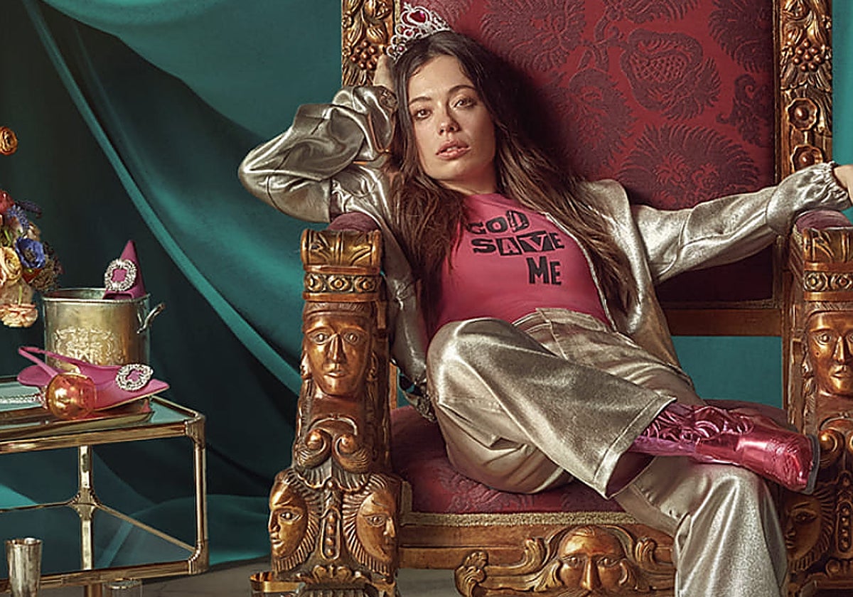 Anna Castillo en la serie televisiva 'Su majestad'