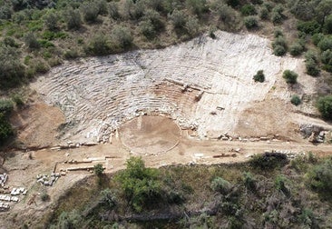 Hallan en la antigua ciudad griega de Léucade el teatro más antiguo de las islas Jónicas