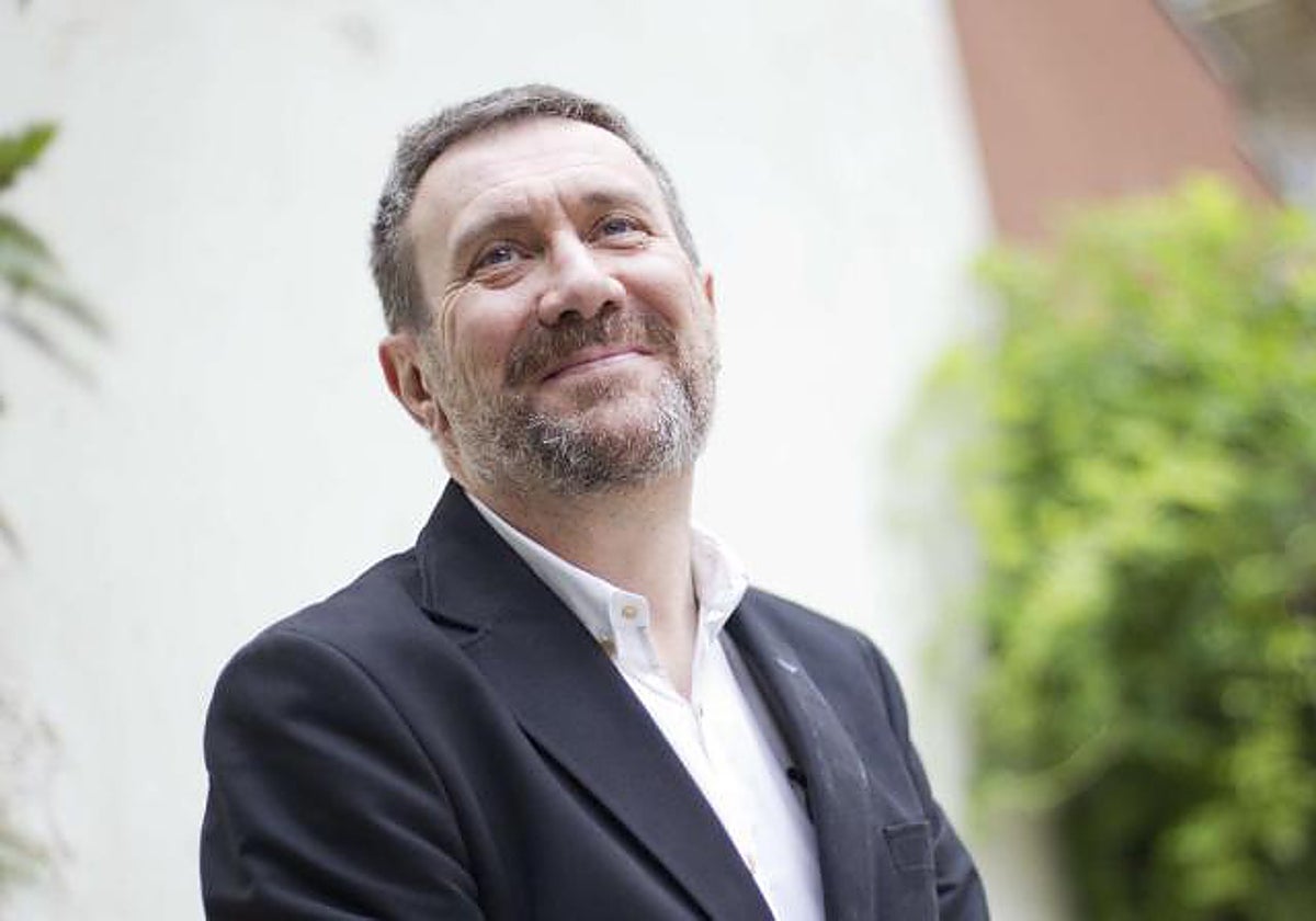 Anagrama, José Breton'daki kitabın dağılımının süresiz olarak askıya alınmasını sürdürüyor