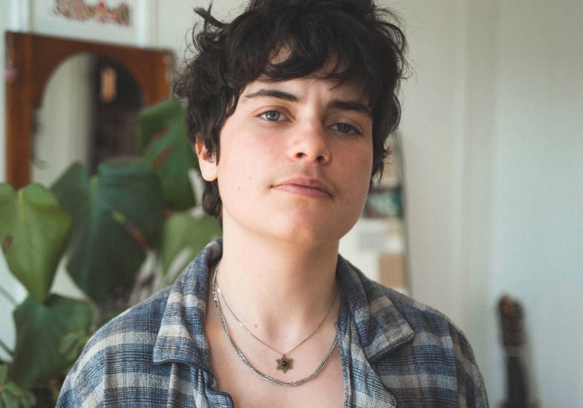 El artista canadiense Bells Larsen