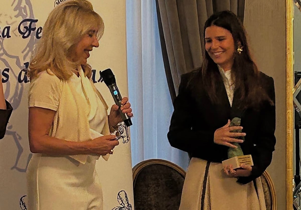 Cayetana Rivera, socia de honor