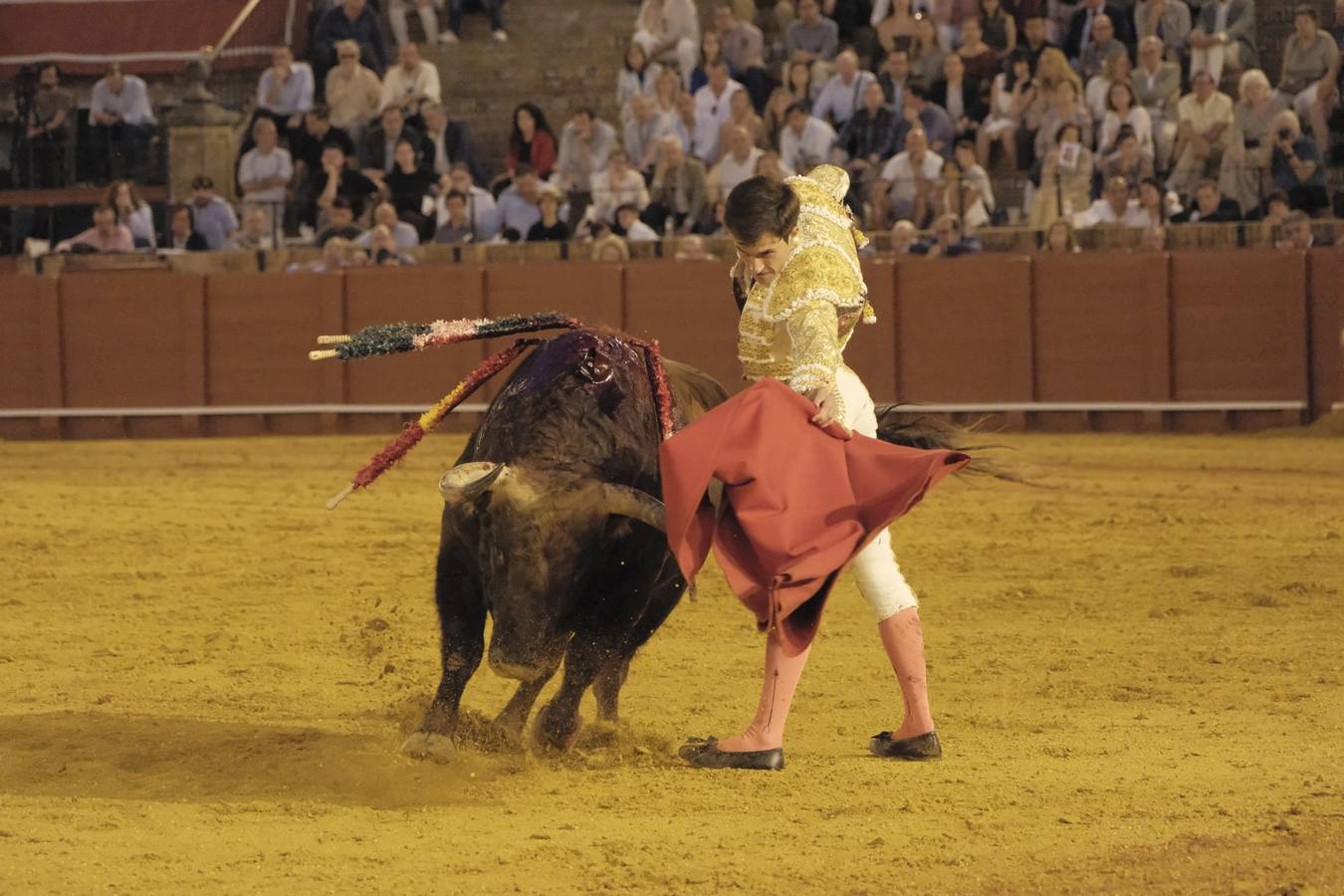 Samuel Navalón, con el que cerraba la tarde de este domingo de toros en la Maestranza