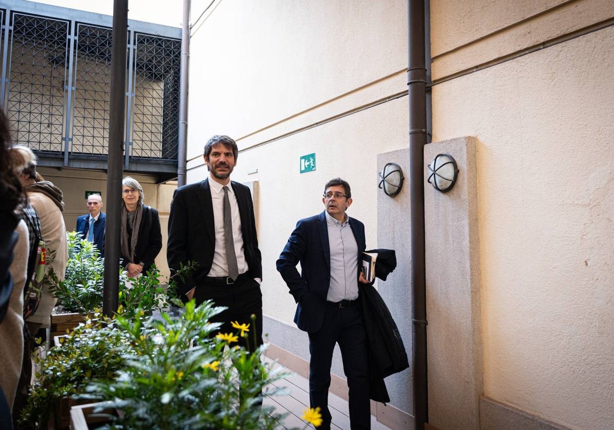El ministro Urtasun con el director general del ICAA, Ignacio Camós