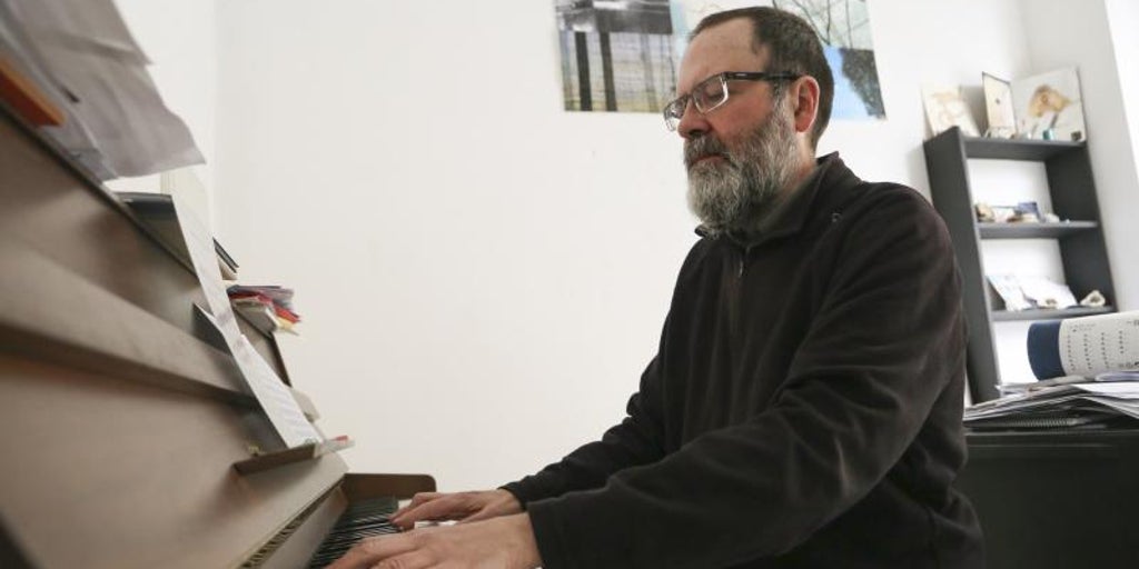 César Camarero imagina el género escénico