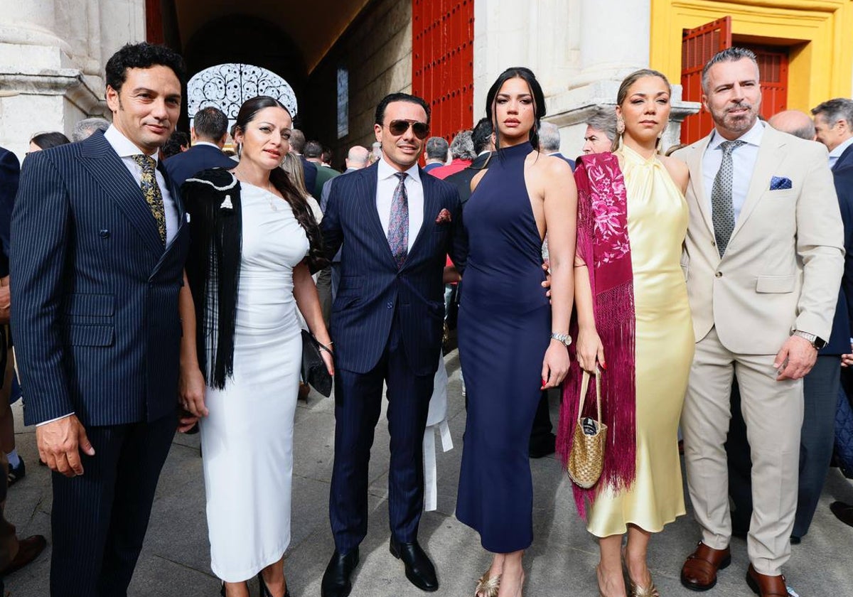 Oliva Soto, Tatiana García, Rafael Jurado, Coral Cortés, Carmen Cortés y Eduardo Obregón