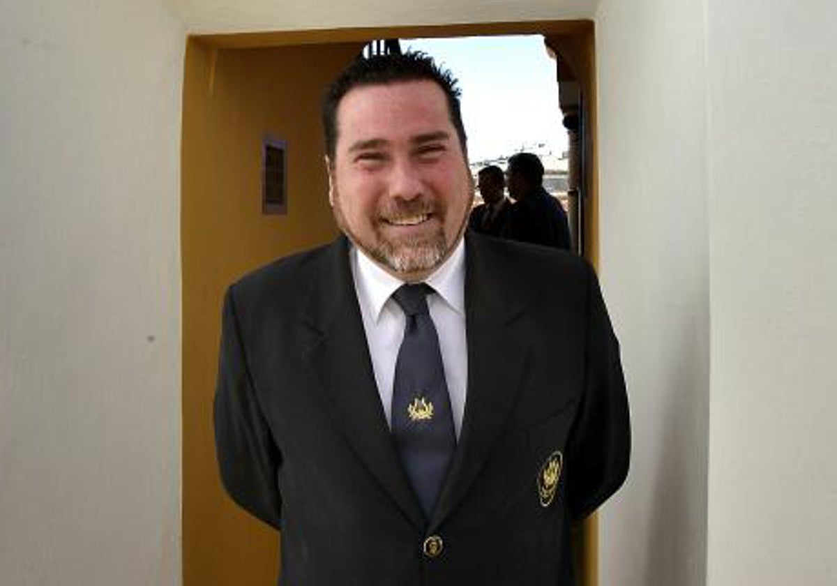 José Manuel Tristán en una tarde de toros en la Maestranza