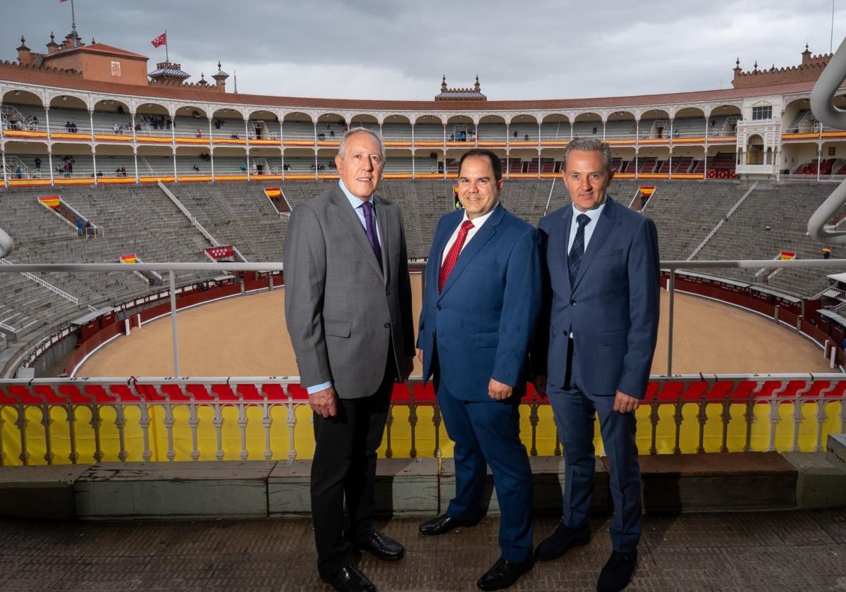 Federico Arnás, Sixto Naranjo y Luis Miguel Encabo, las voces taurinas de Telemadrid