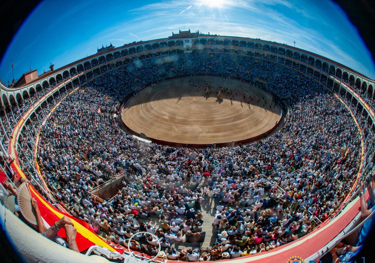 Espectacular imagen de Las Ventas