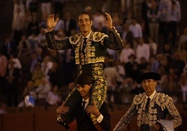 Toros en Sevilla, en directo: sigue la corrida con Manuel Escribano, Pepe Moral y Esaú Fernández en la Maestranza
