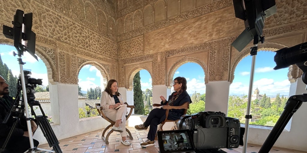 El soneto vuelve a La Alhambra, 500 años después