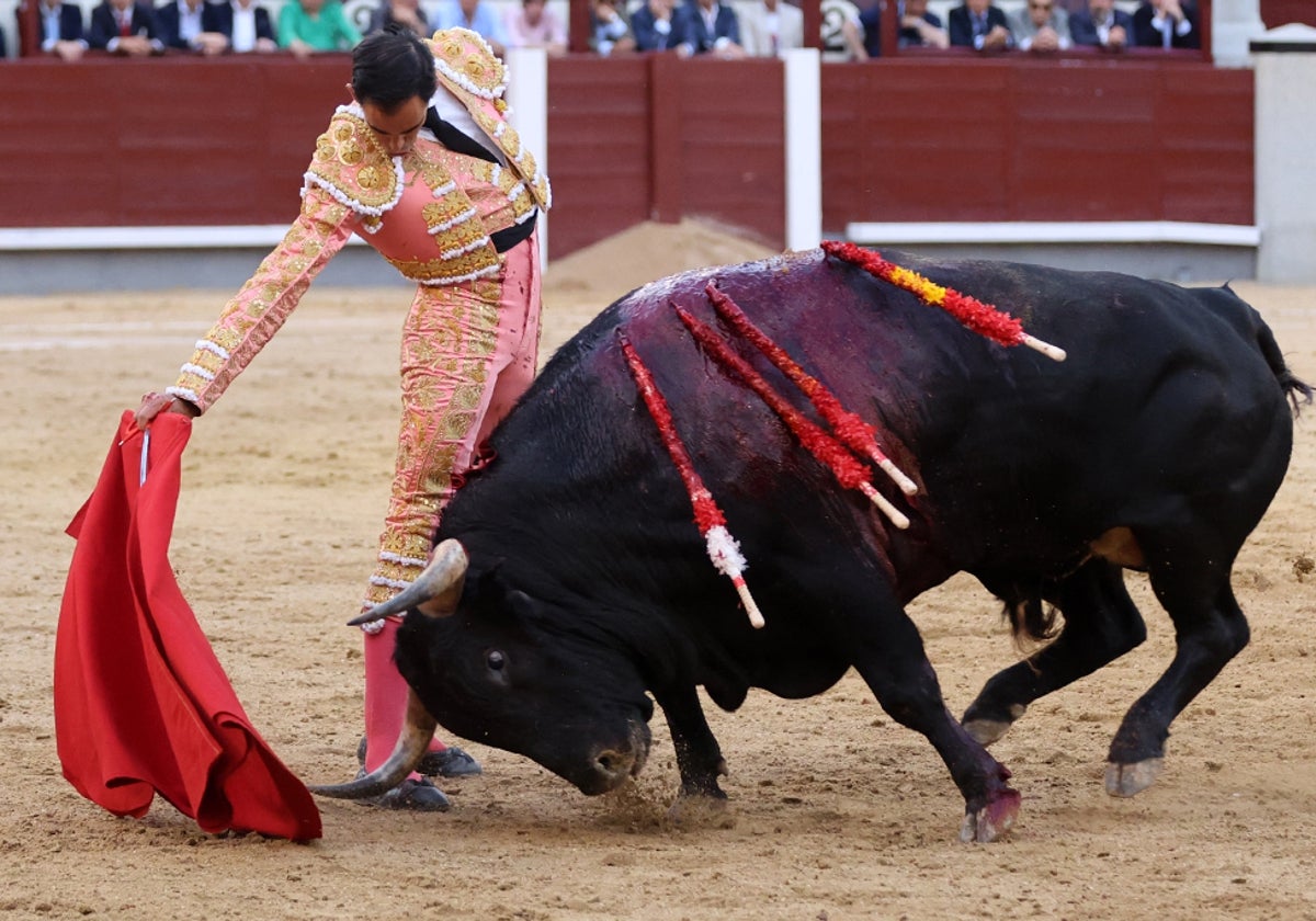 Saúl Jiménez Fortes hizo el toreo de lo que va de feria