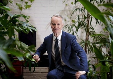Andrew O'Hagan, retratado durante la entrevista con ABC