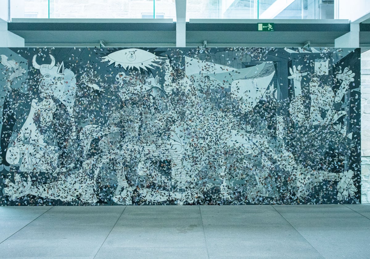 Obra de Fritzia Irizar para la Bienal de Pontevedra