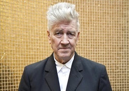 Cuando lo cotidiano vale millones: el furor por las subastas de objetos icónicos de leyendas como Lynch, Queen y The Beatles