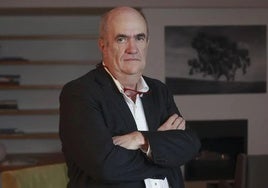 Colm Tóibín: «Los inmigrantes han hecho un favor a Trump, le han dado un enemigo inventado»