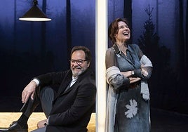 'Clavells': flores (marchitas) de un abril en Lisboa