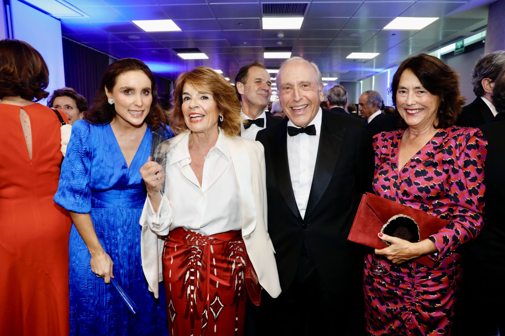 Paloma Segrelles, presidenta de Honor Club Siglo XXI, junto a Ana Botella; Luis Fernández-Vega, director médico del Instituto Oftalmológico Fernández-Vega, y María del Pino, presidenta de la Fundación Rafael del Pino