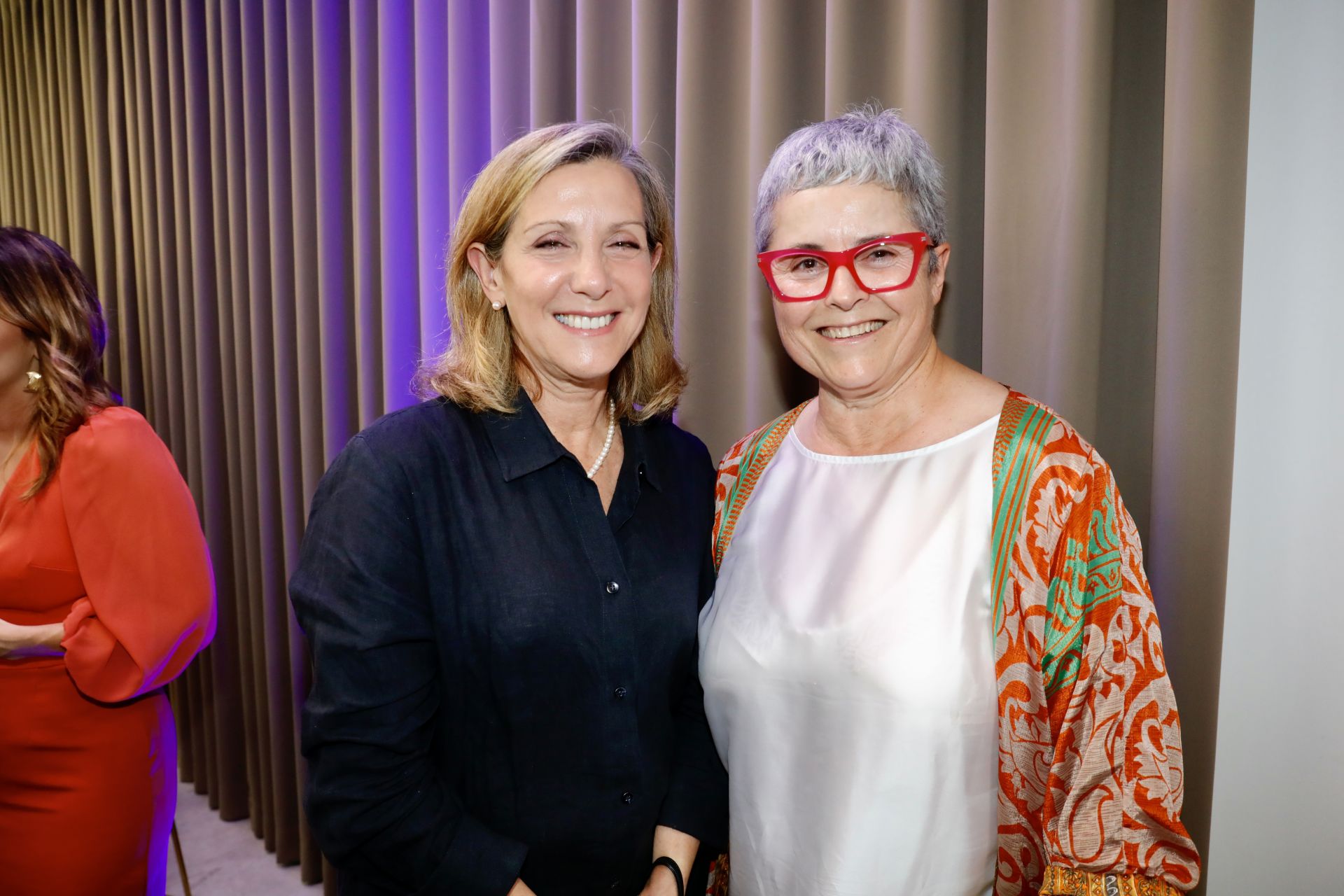 Valerie Miles y Eva Orúe, también invitadas a los Cavia