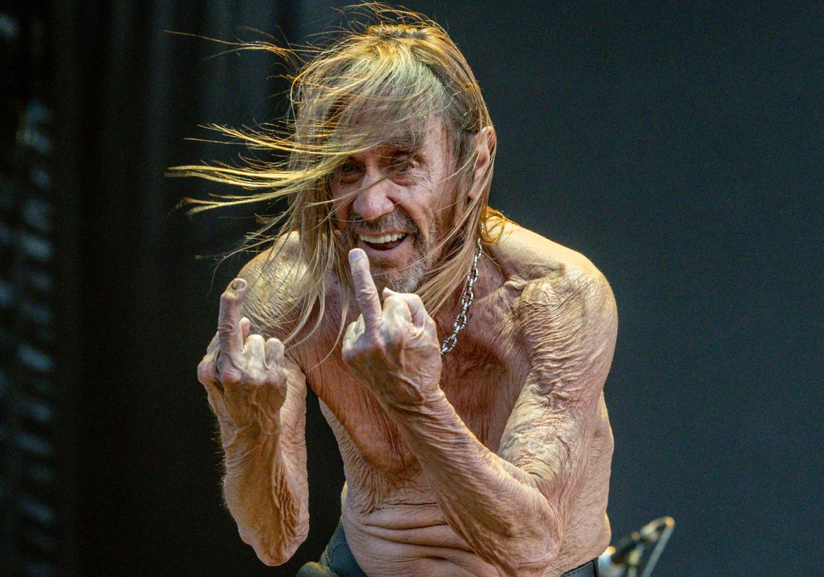 Iggy Pop, durante su actuación que comenzó con un poco de retraso