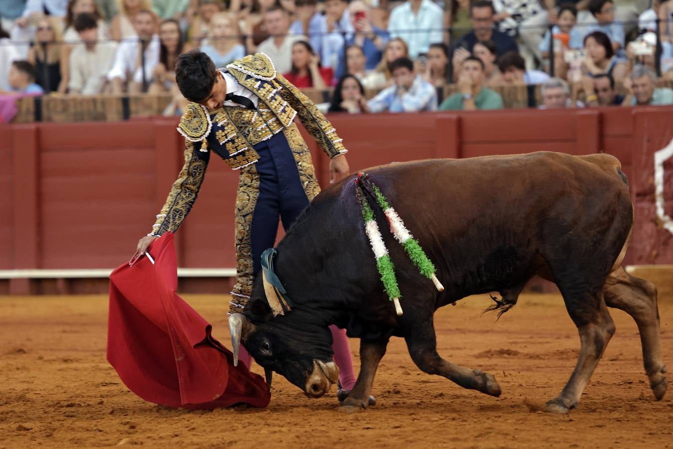 Daniel Artazos, de la Escuela Taurina de Valencia, silencio tras aviso