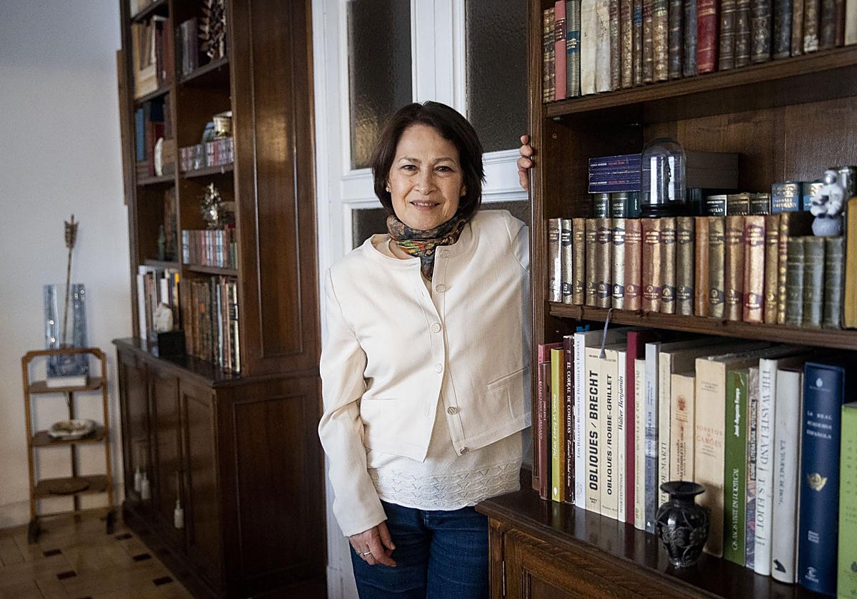 Consuelo Triviño fotografiada en su casa antes de la entrevista