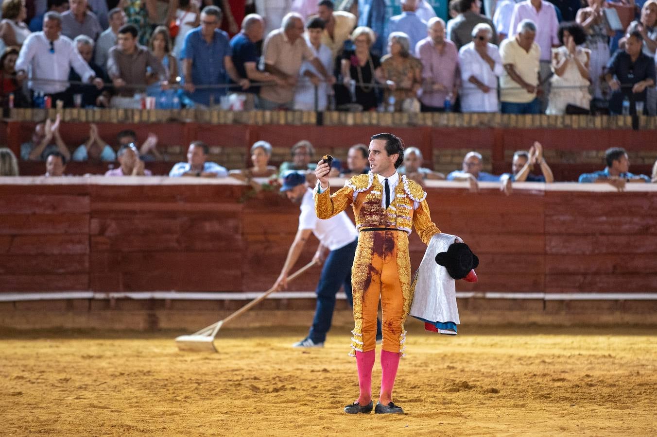 Juan Ortega cortó una oreja y saludó al público de Huelva