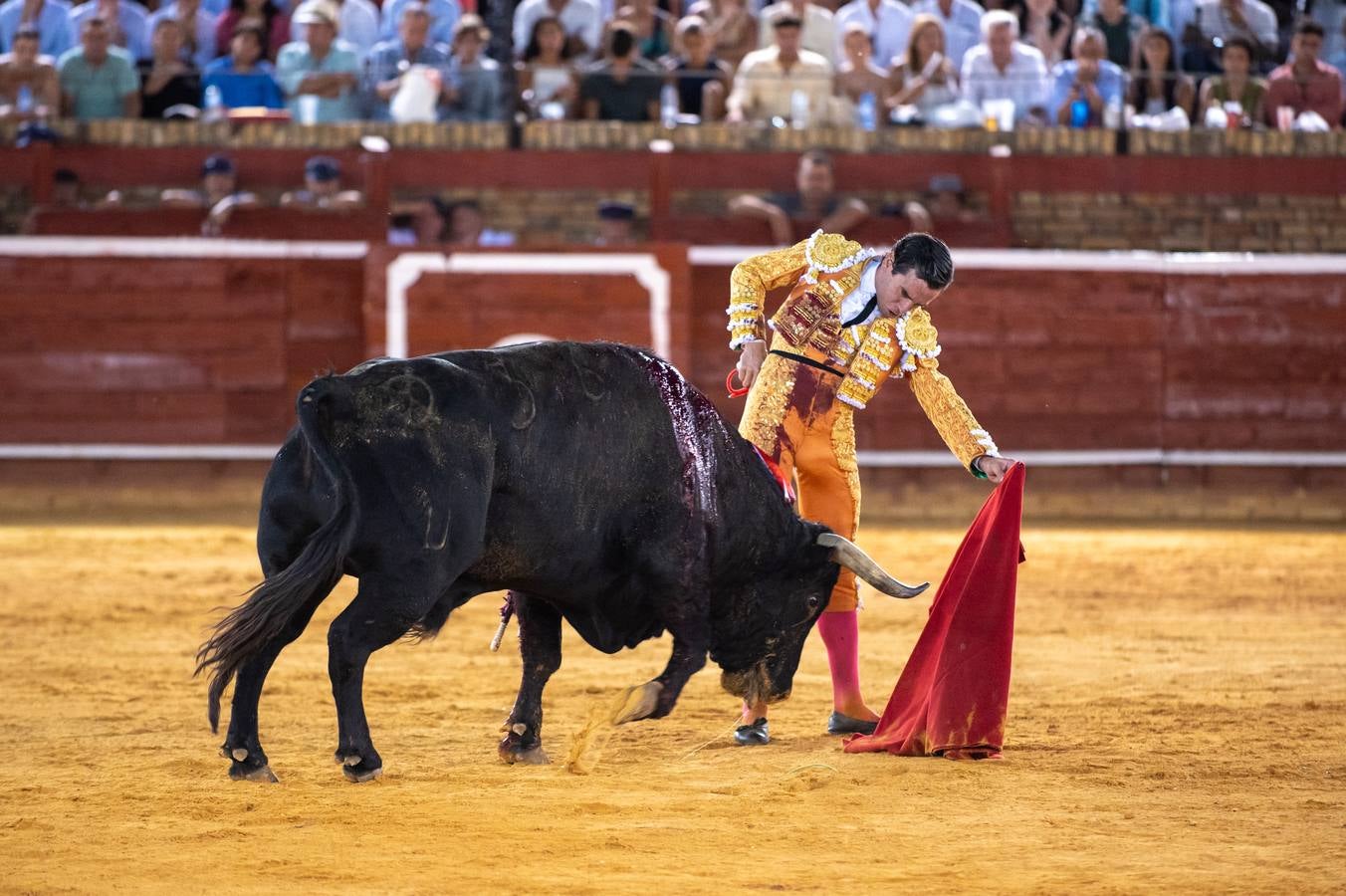 Juan Ortega cortó una oreja y saludó al público de Huelva