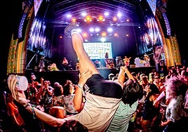 Canela Party, 17 ediciones del 'pitote' del verano