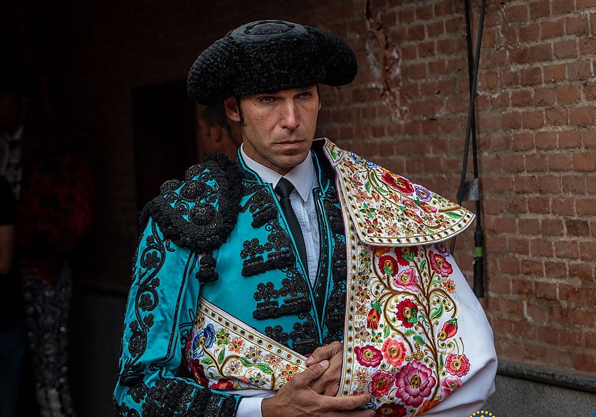 Cayetano antes del paseíllo