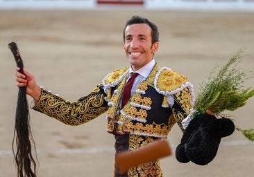 El huracán Miranda golpea la mesa del toreo y arrasa con cuatro orejas y rabo