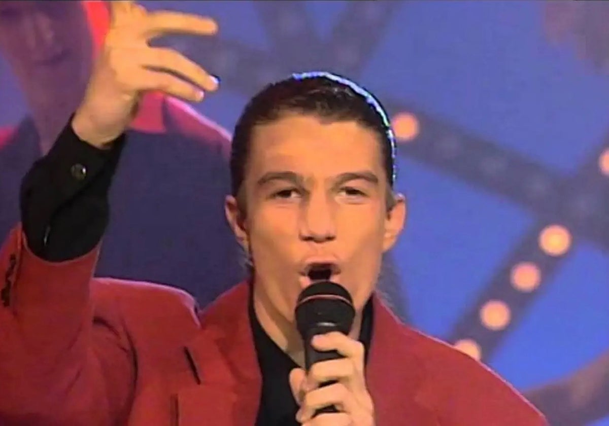 El cantante Azuquita