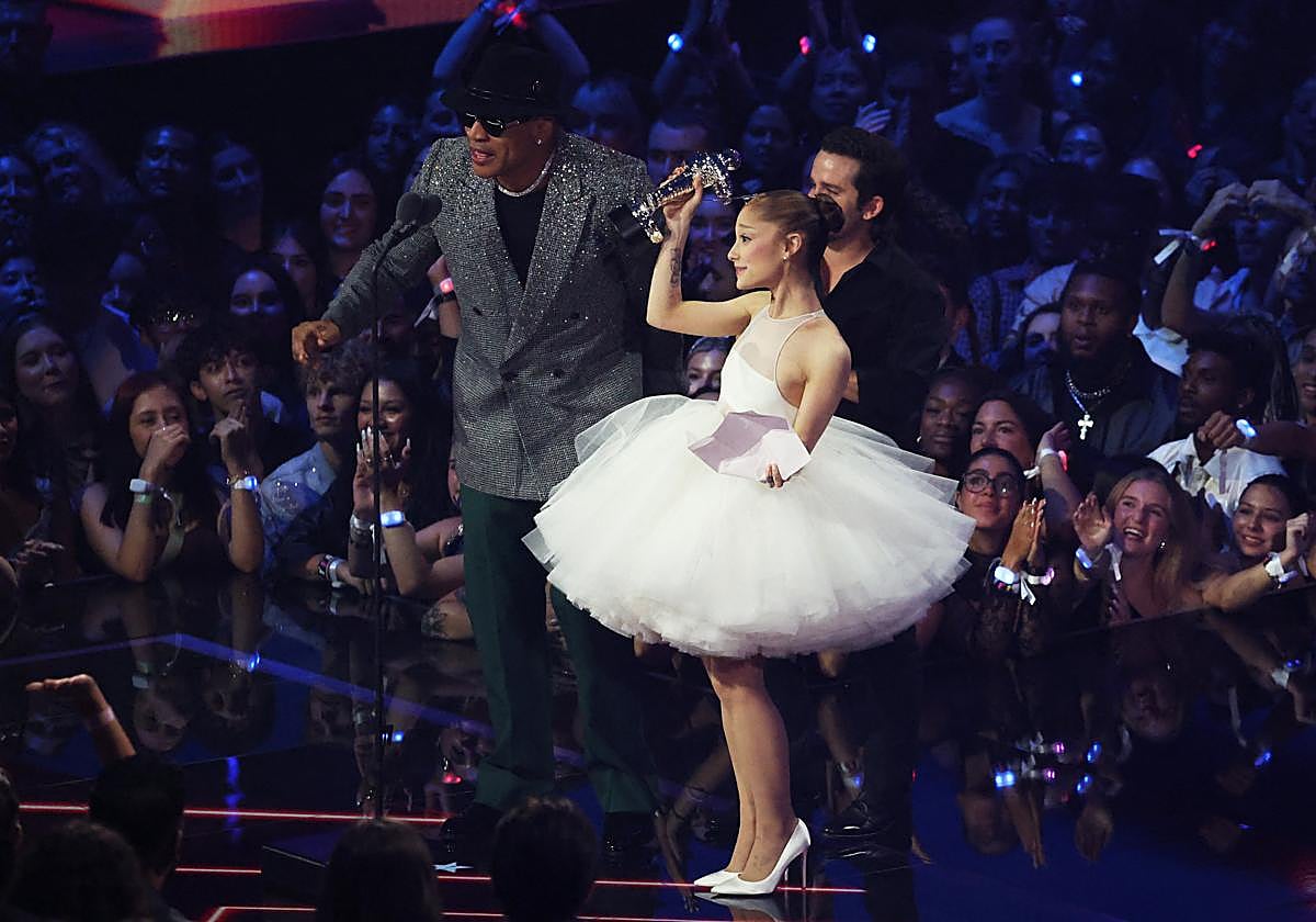 Ariana Grande y Lady Gaga se coronan en los MTV Music Awards