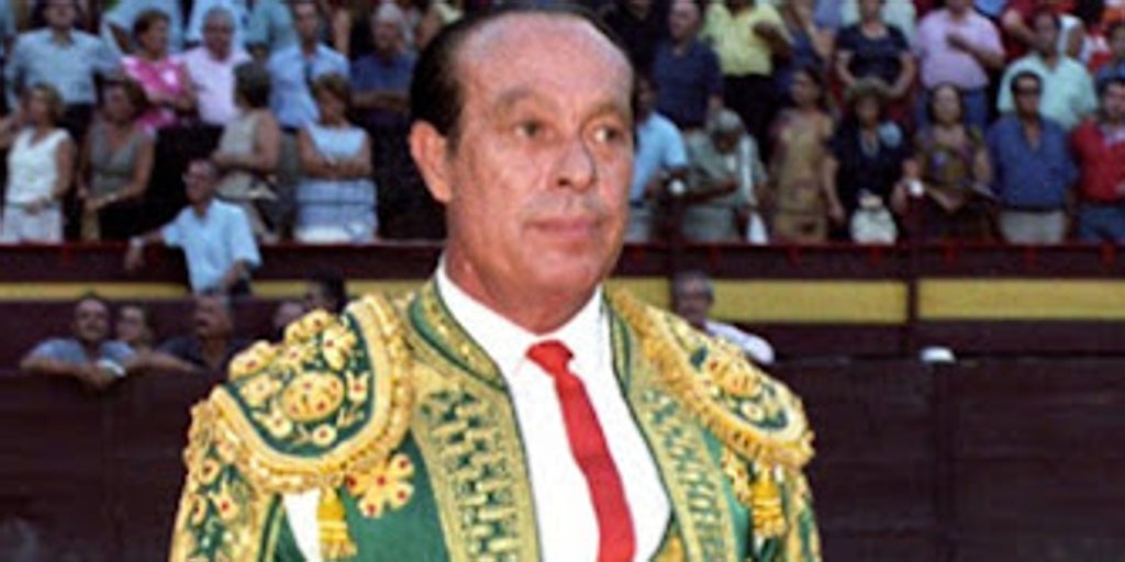 Veinticinco años del último paseíllo vesyido de luces de Curro Romero
