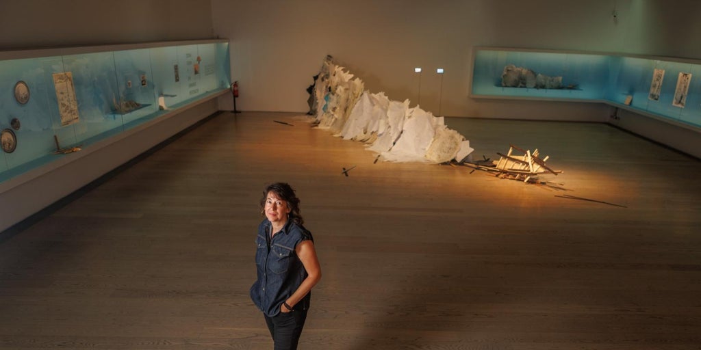 Sara Quintero se sumerge en el Museo ABC en el naufragio de la crisis migratoria